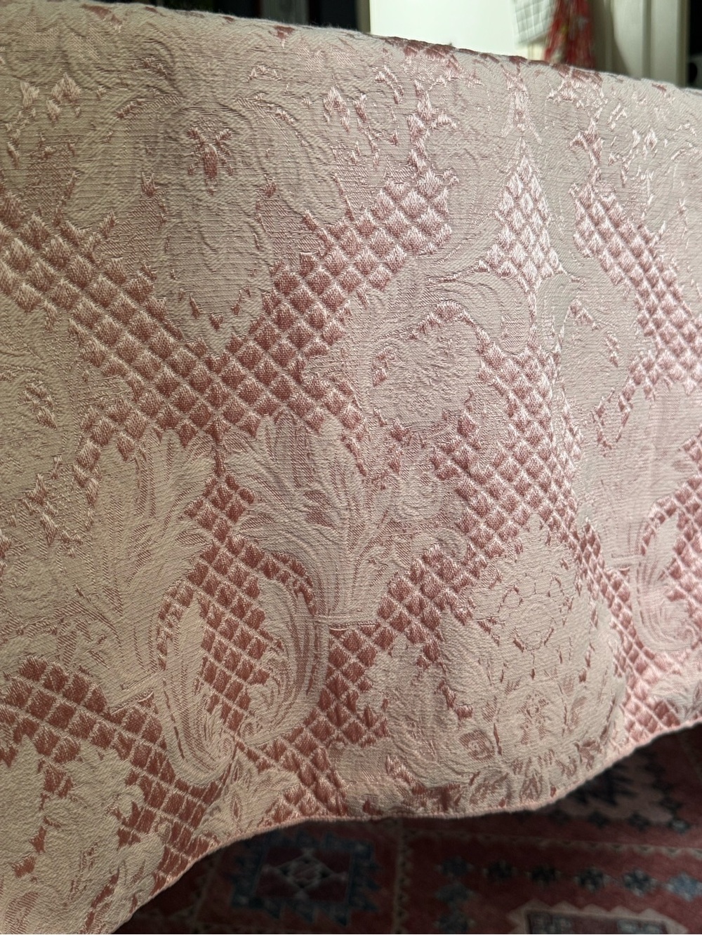 Vintage Blush Pink Jacquard tablecloth